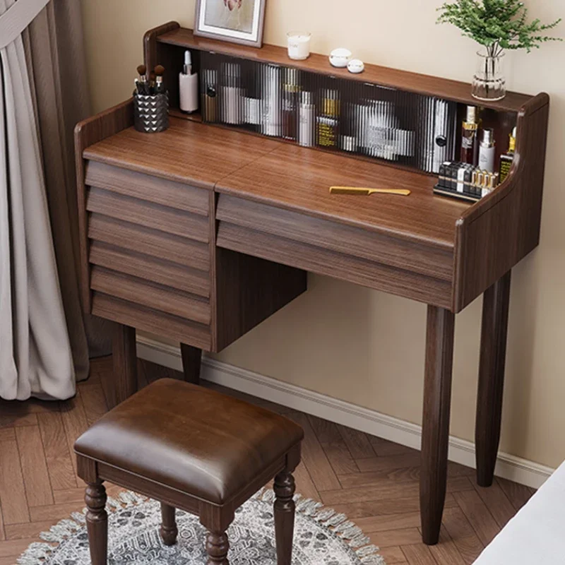 Opruimingstafel Stopcontact Dr - Beauty Makeup Outlet recensie en prijs