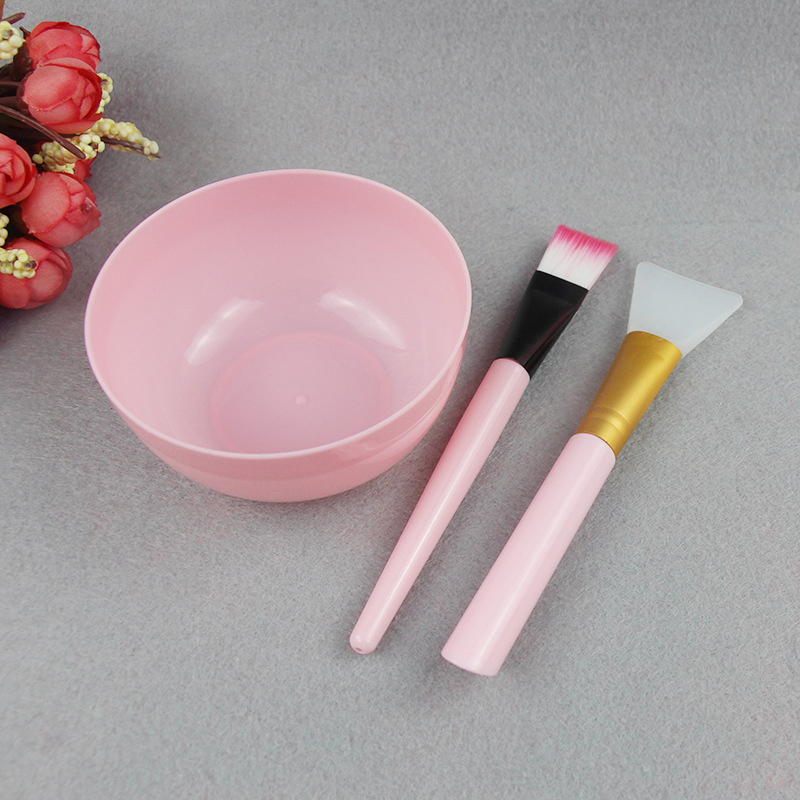 Gezichtsborstel, masker, kom,  - Woman Beauty Makeup recensie en prijs